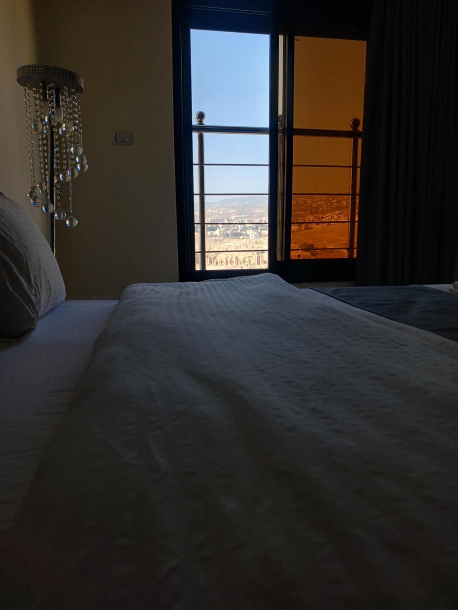 Dream House Hotel Jarash Exterior foto